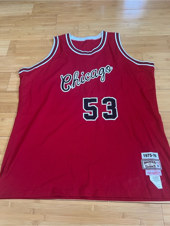 Mitchell & Ness Other - VTG Mitchell Ness Artis Gilmore Chicago Bulls 1975 Jersey Authentic USA Size 54